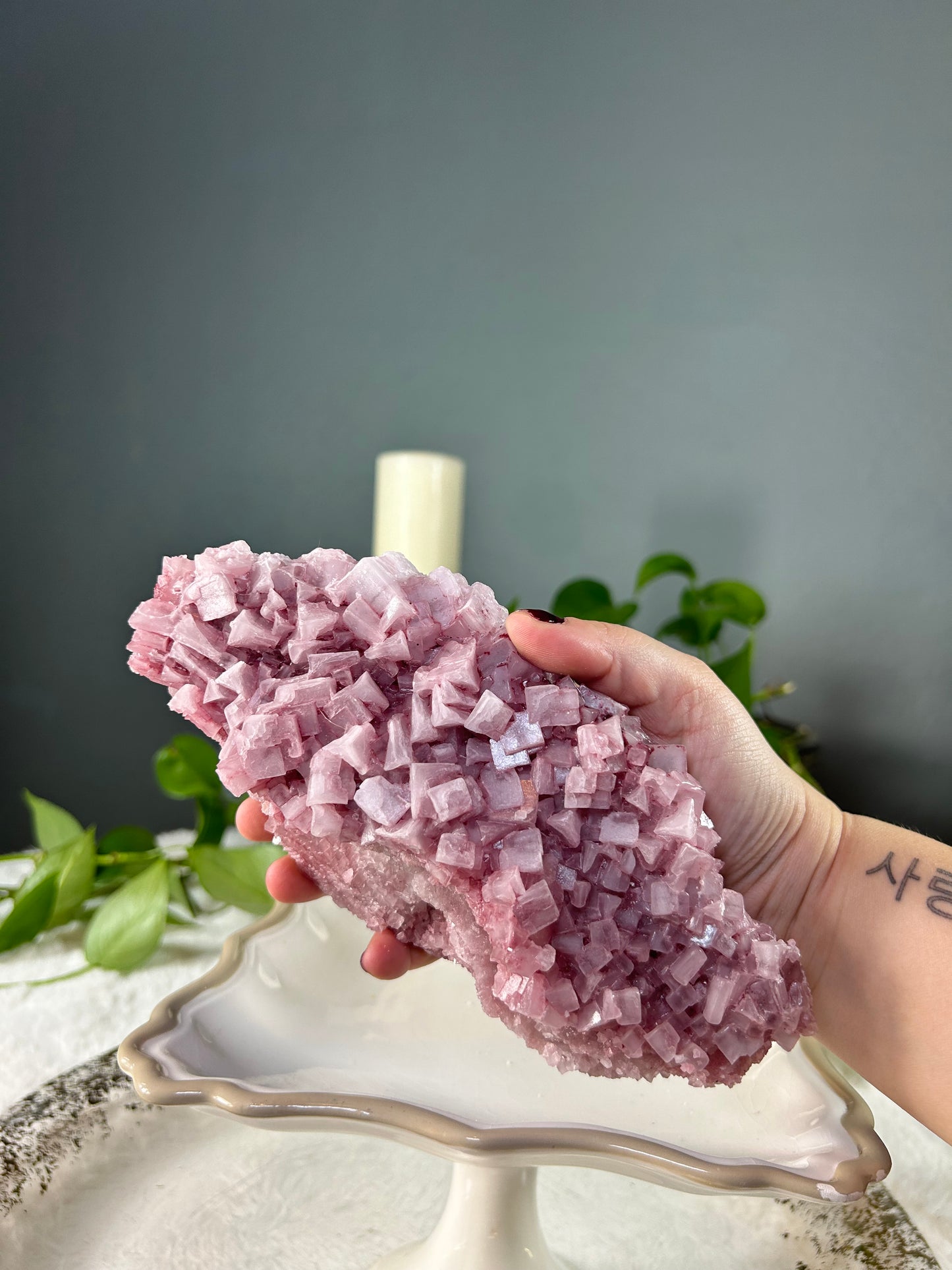 Large pink halite raw specimen - 1.090 pounds (7.5in x 3in x 4in)