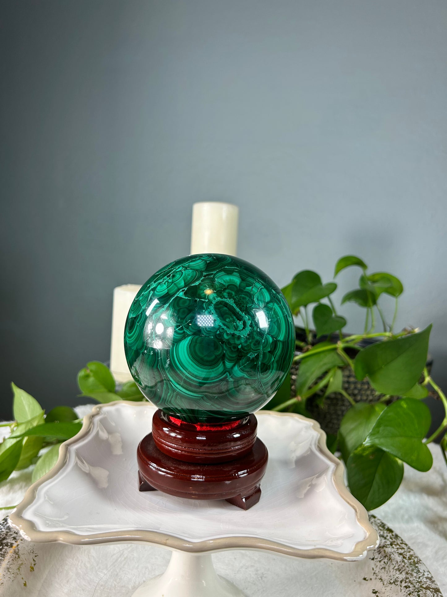 X-Large polished high quality 100% natural malachite sphere with gorgeous banding all around - 7 pounds (5.5 inches wide)