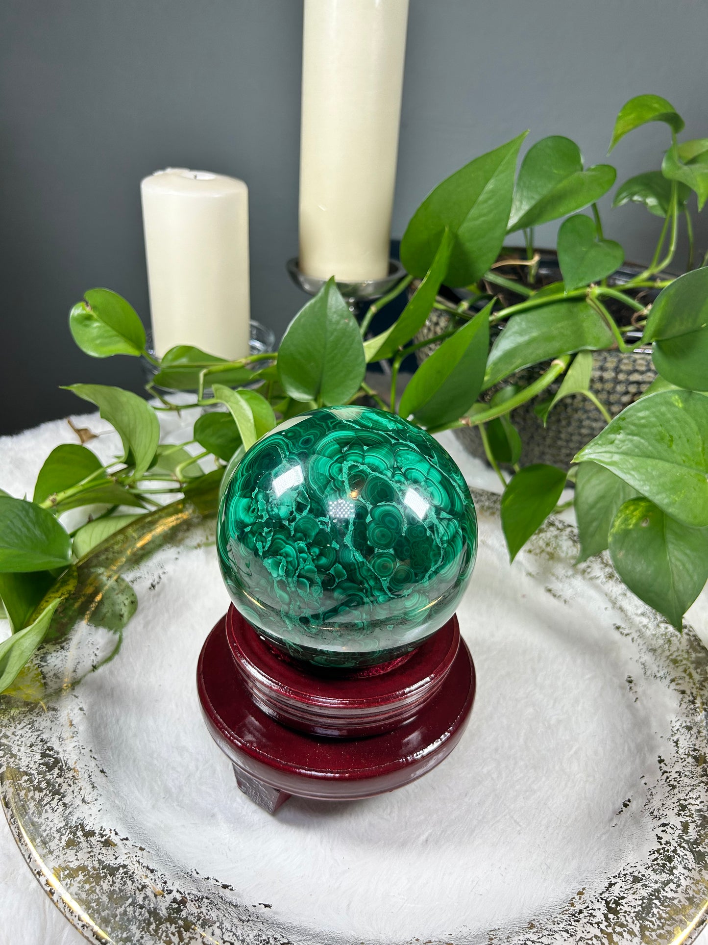 X-Large polished high quality 100% natural malachite sphere with gorgeous banding all around - 7 pounds (5.5 inches wide)