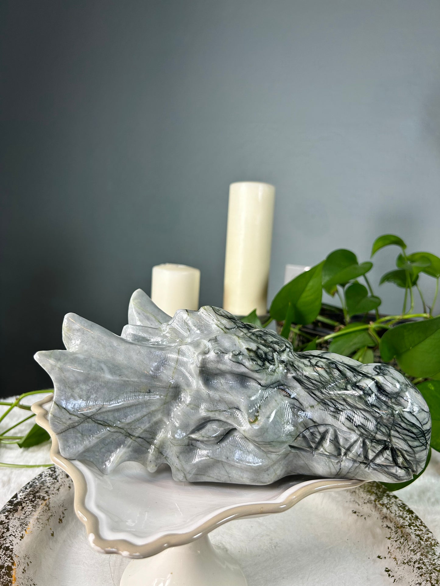 X-large grey and green marbled jade dragon head - 9.045pounds (9.5in x 6.5in x 4in)