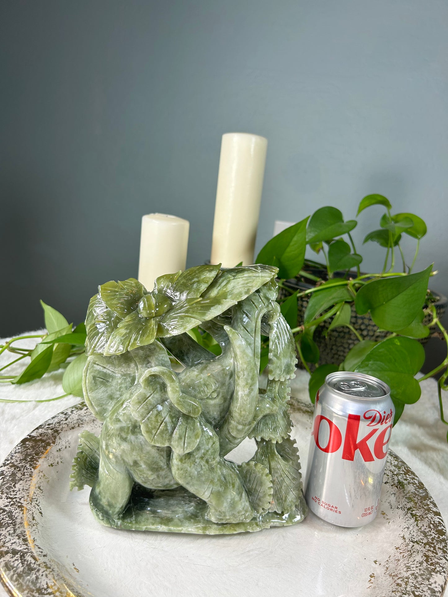 Large green jade elephant carving - 6.455 pounds (8in x 9in x 3in)