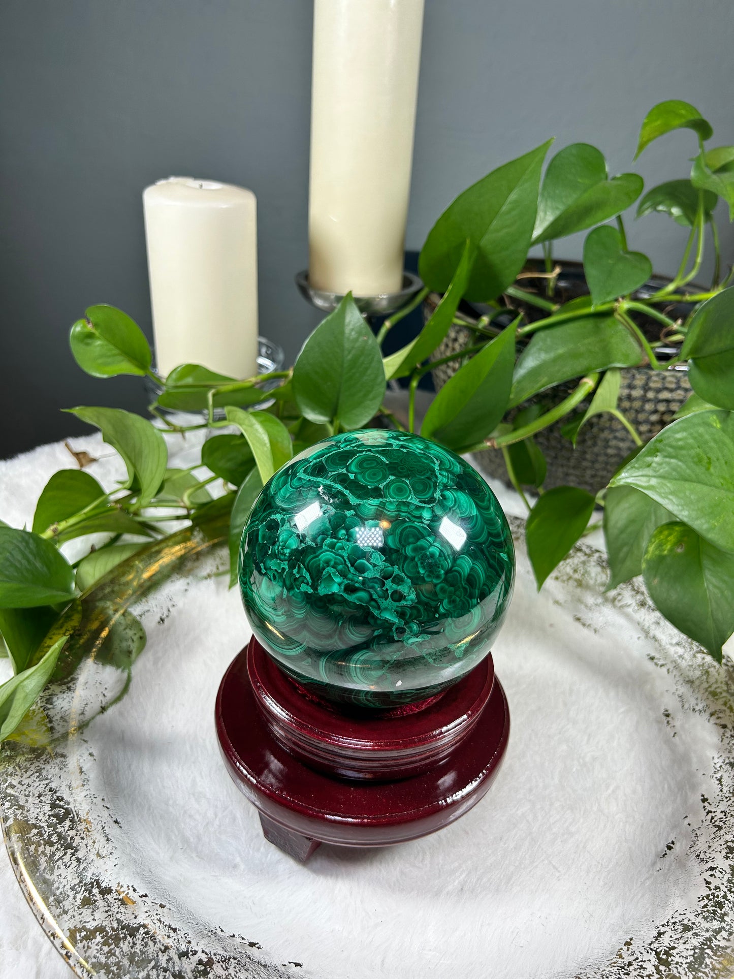 X-Large polished high quality 100% natural malachite sphere with gorgeous banding all around - 7 pounds (5.5 inches wide)