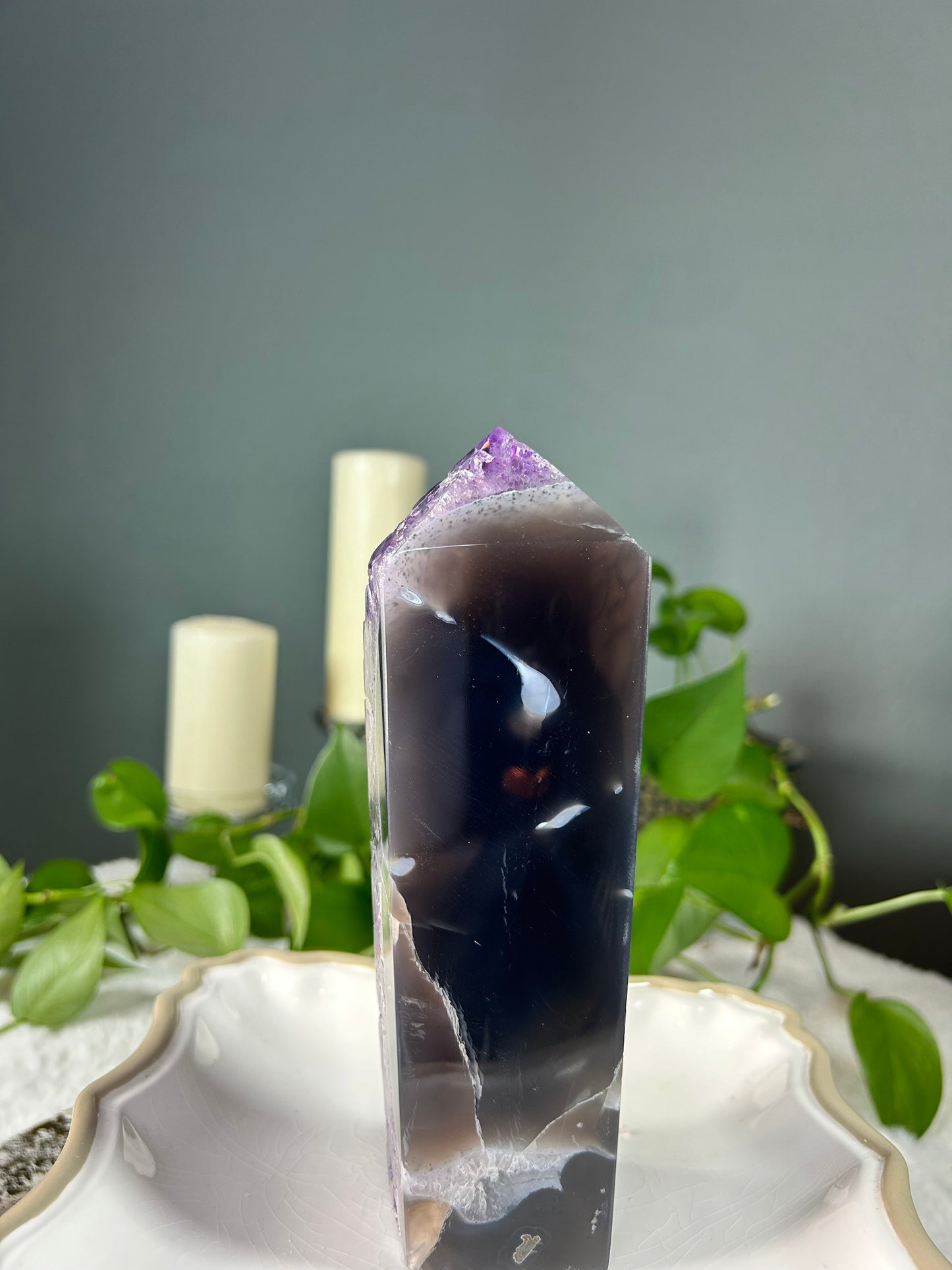 Large 100% natural purple amethyst x orca agate geode/raw cluster tower/point - 2.215 pounds (2.5in x 7.5in x 2in)