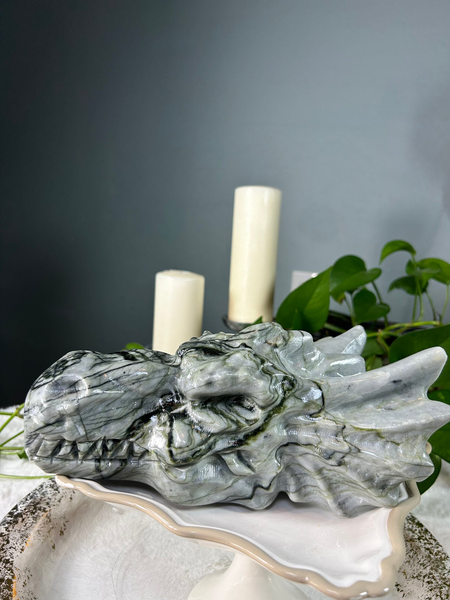 X-large grey and green marbled jade dragon head - 9.045pounds (9.5in x 6.5in x 4in)