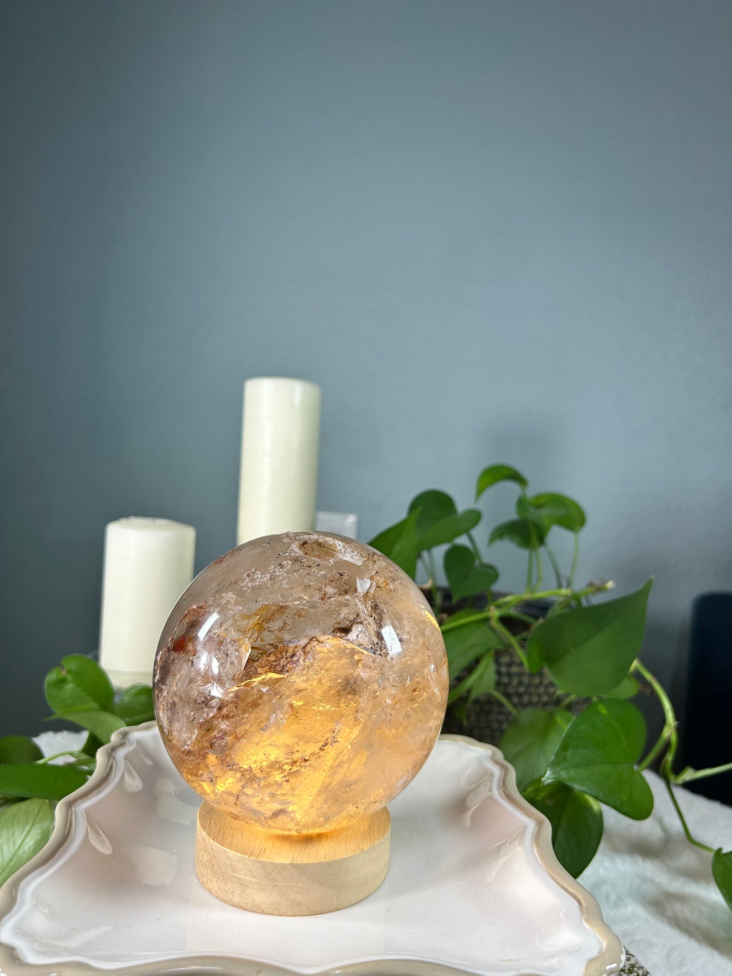 X-large golden garden quartz sphere - 5.29 pounds (5 inches wide)