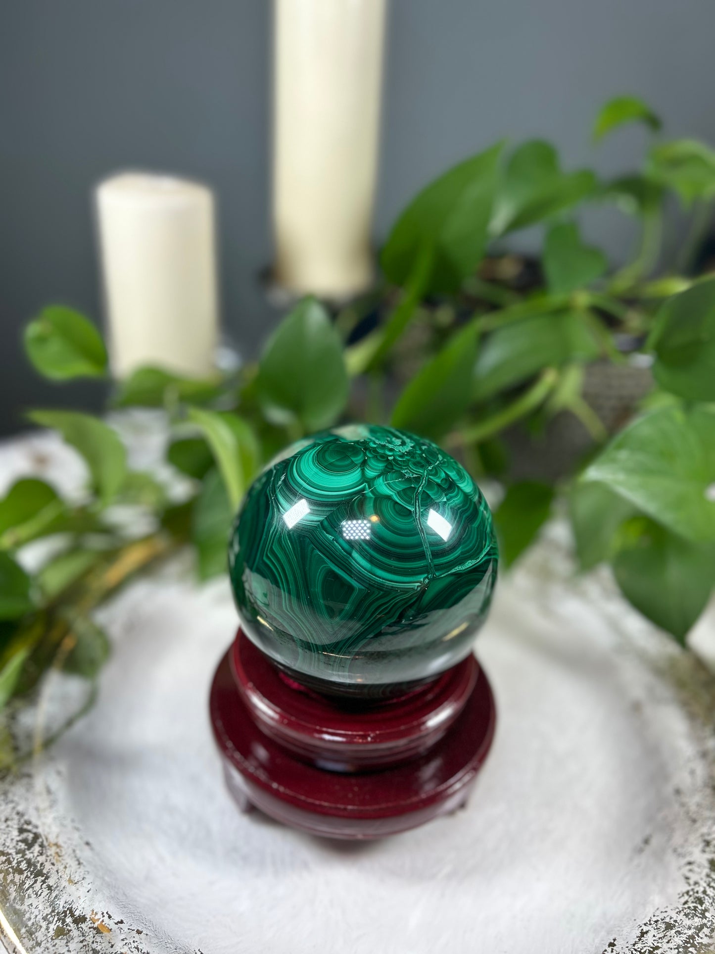 X-Large polished high quality 100% natural malachite sphere with gorgeous banding all around - 7 pounds (5.5 inches wide)