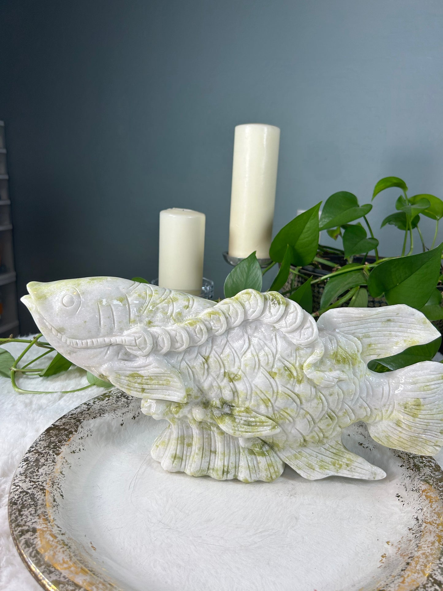 XX-Large lemon jade lucky money goldfish crystal carving with money coins for prosperity - 11.870 pounds (15.5in x 7in x 3in)