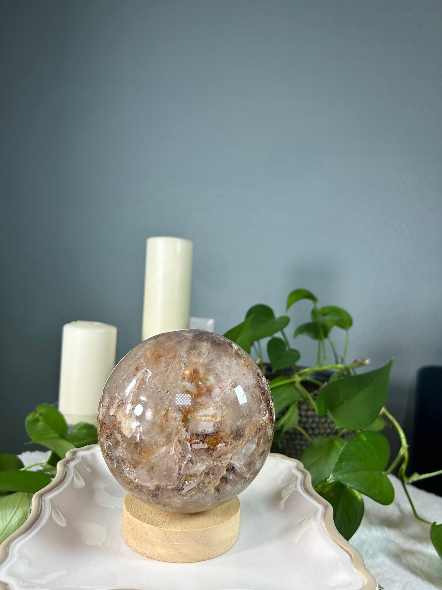 X-large golden garden quartz sphere - 5.29 pounds (5 inches wide)