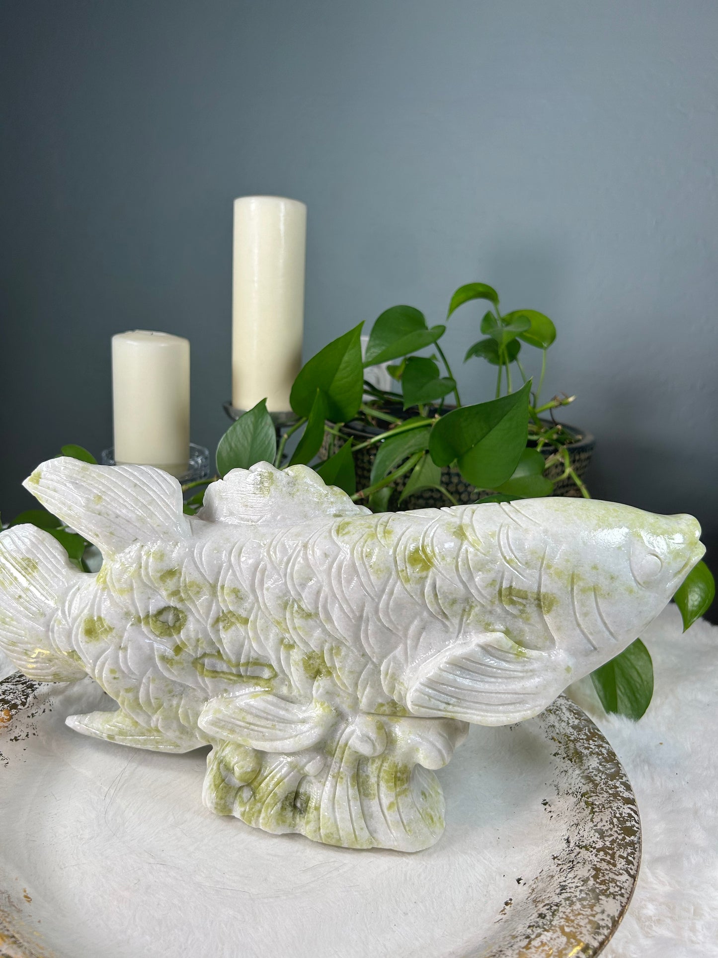 XX-Large lemon jade lucky money goldfish crystal carving with money coins for prosperity - 11.870 pounds (15.5in x 7in x 3in)