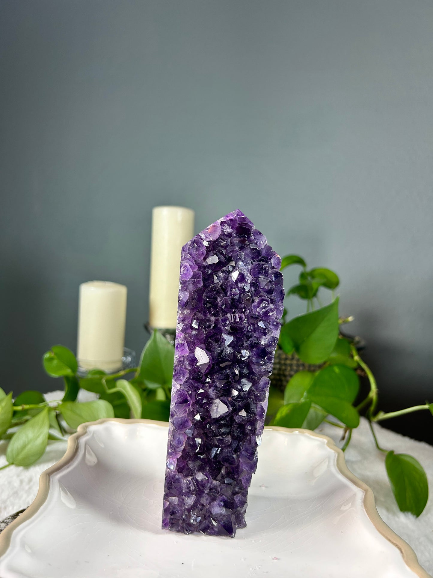 Large 100% natural purple amethyst x orca agate geode/raw cluster tower/point - 2.215 pounds (2.5in x 7.5in x 2in)