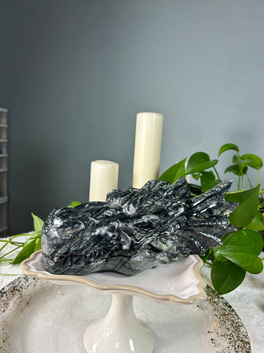 X-large Xiu Yu jade dragon head - 8.365 pounds (9.5in x 6.5in x 4in)